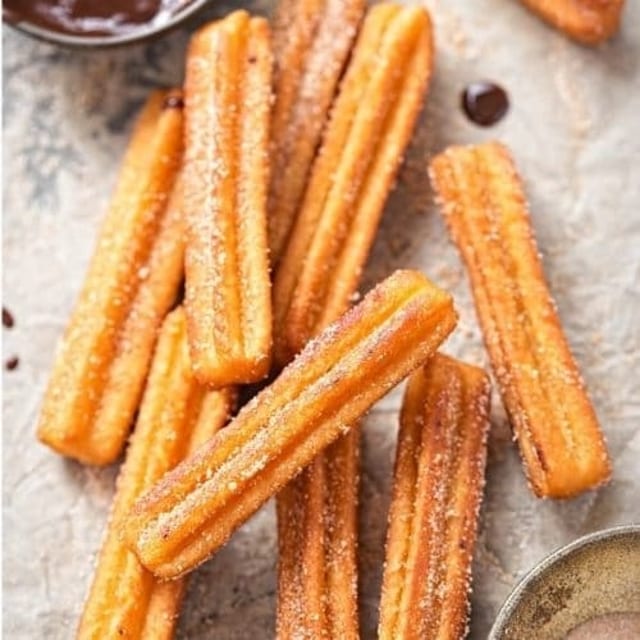 Cajeta Churro.